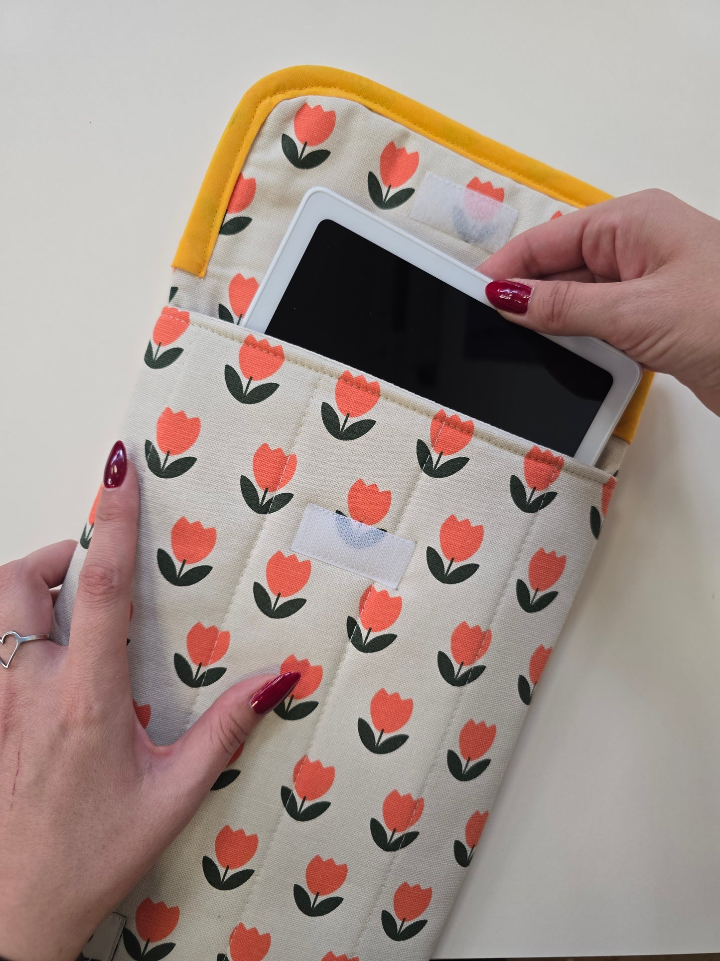 Housse ordinateur et tablette tulipe