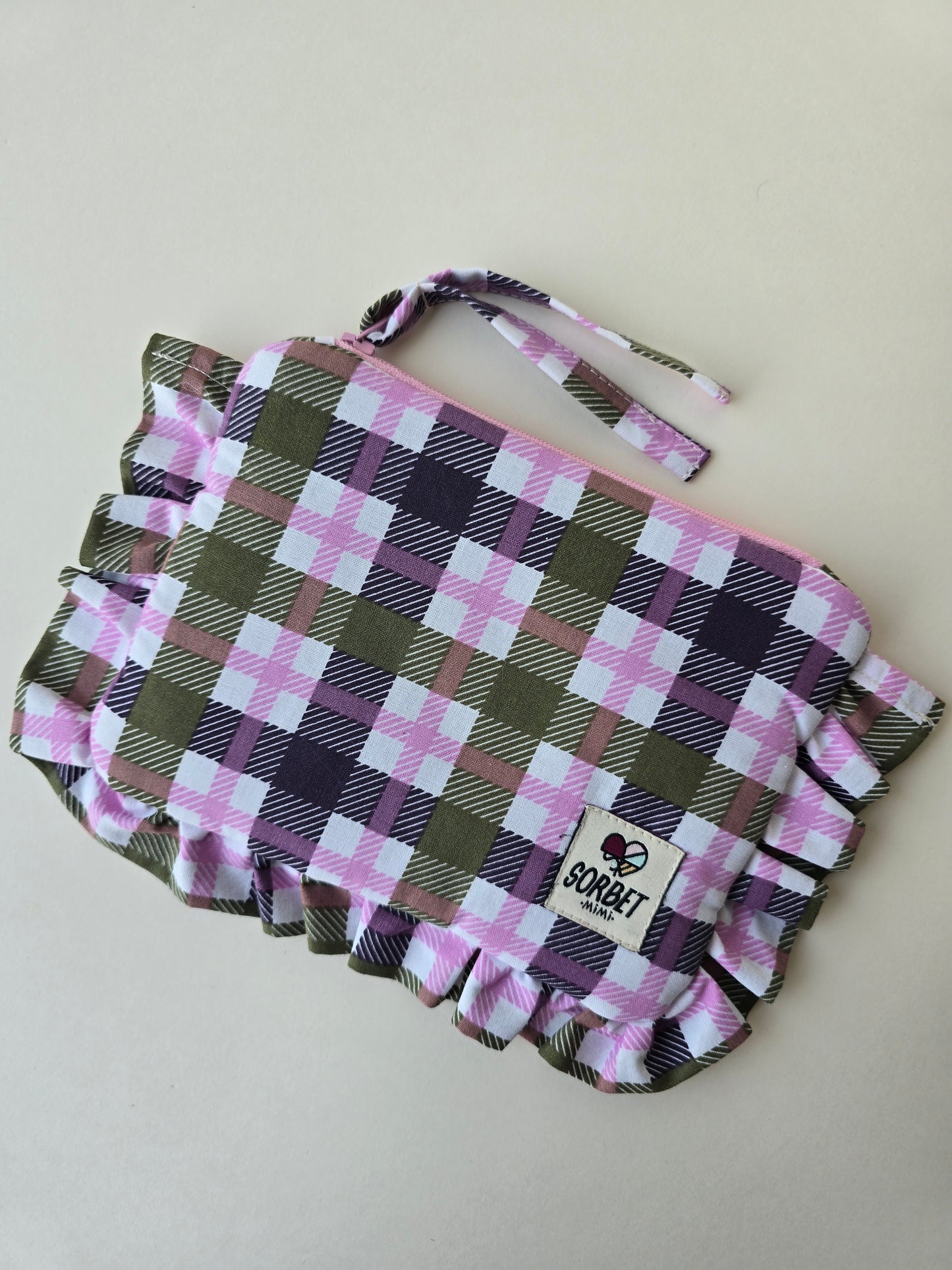 Petite pochette à volant