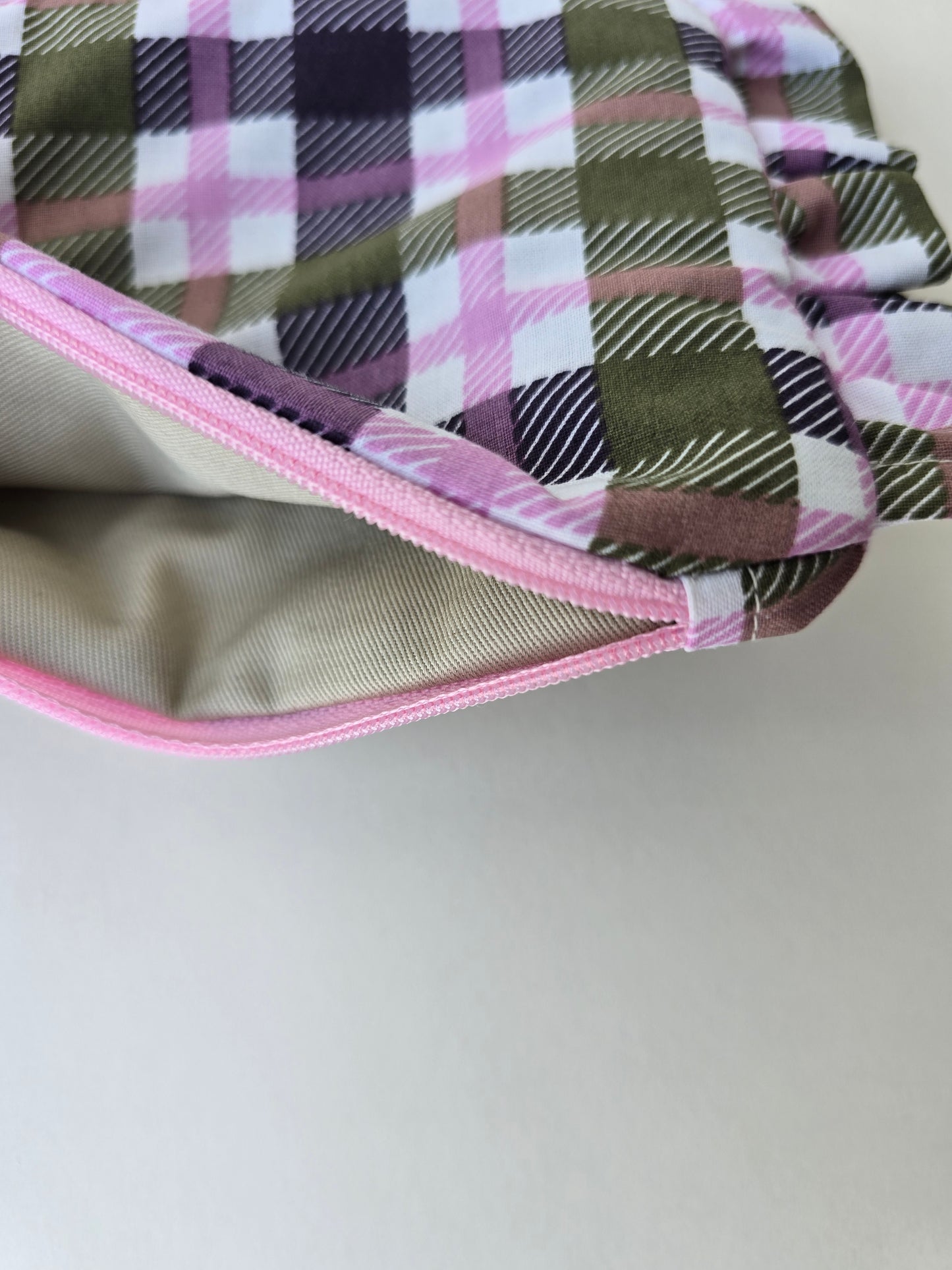 Petite pochette à volant
