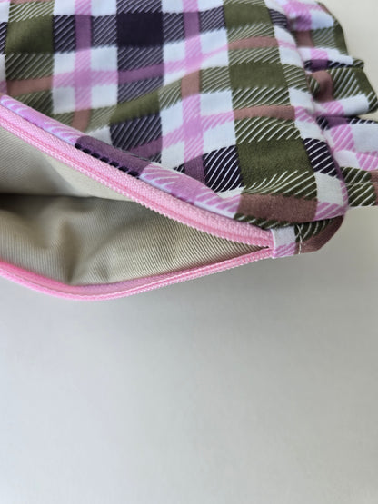 Petite pochette à volant